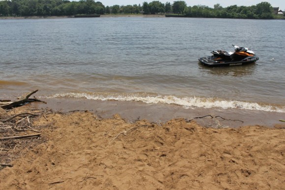 A section of beach volunteers cleaned on Saturday. Credit: Tom Sofield/LevittownNow.com