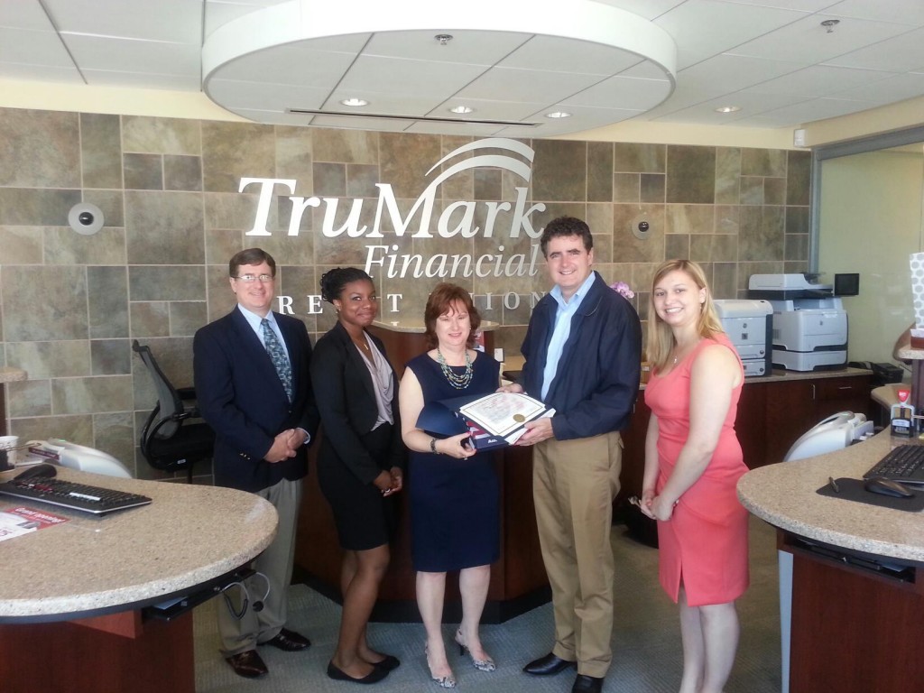 Credit Union Opens in Levittown