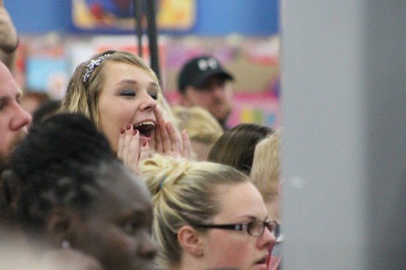A fan cheering during the performance. Credit: Tom Sofield/LevittownNow.com