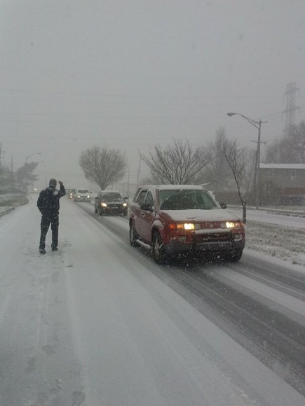 Levittown Parkway was blanketed with snow by 2 p.m.  Credit: Jeff Bohen LevittownNow.com 