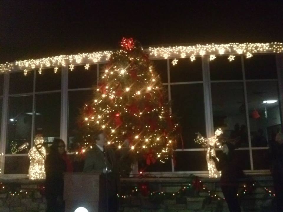 Bristol Twp. Brightens up the Night with Tree Lighting