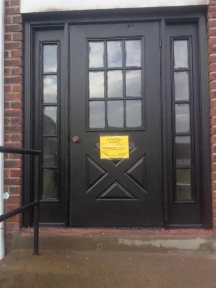 Noticed placed on Harbour Lights Building C stating the building has been condemned till repairs restore reliable heating source Credit: Jeff Bohen/LevittownNow.com