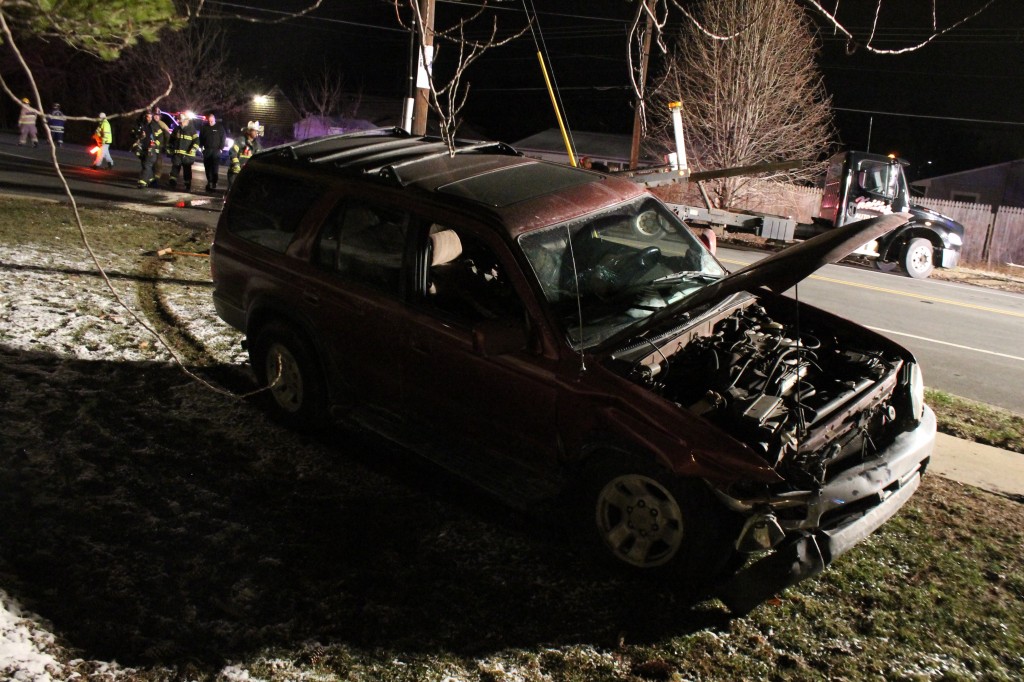 2 Hurt in Head-On Crash in Bristol Twp.