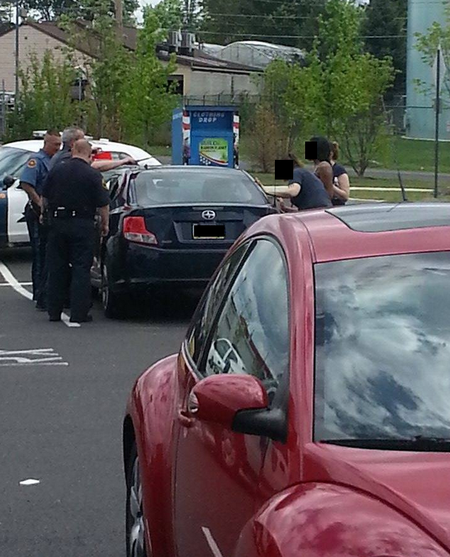 Police Break Window to Rescue Child Locked in Car