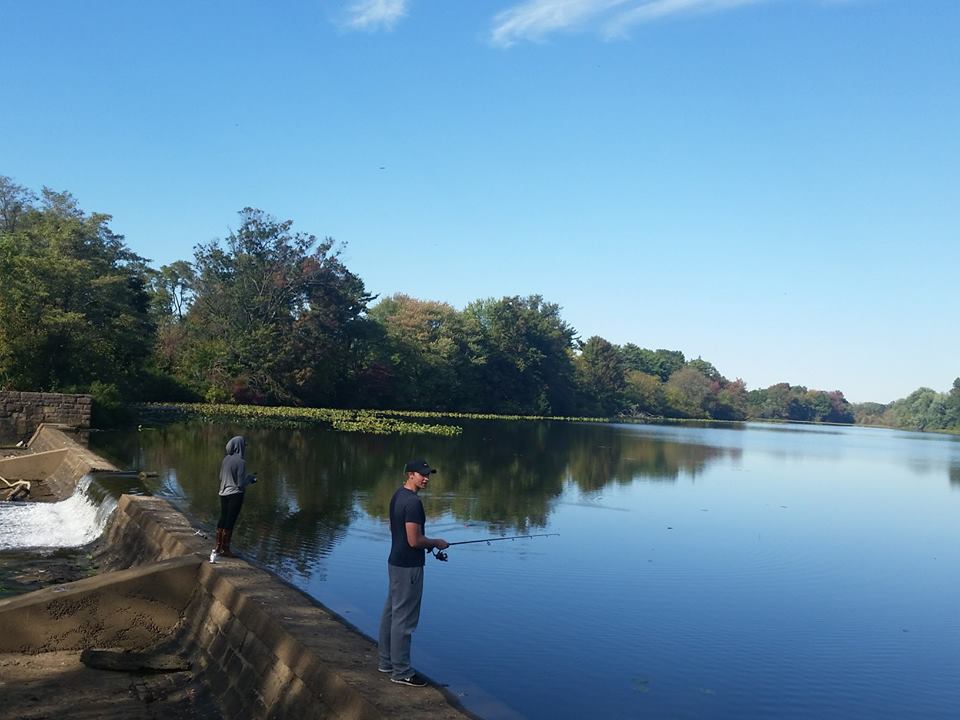 Free Family Fishing Day At Silver Lake Nature Center This Saturday