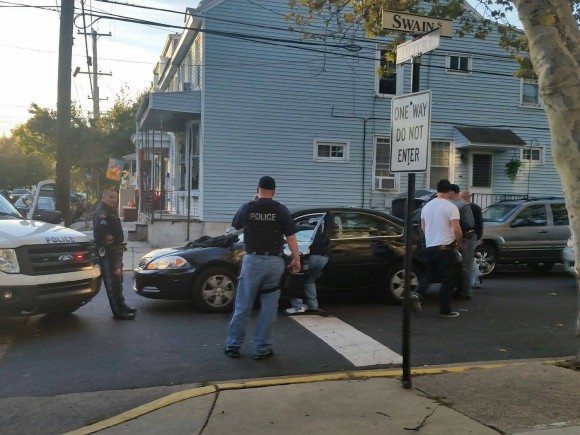 Image Credit: Jeff Bohen BBPD and unnamed law enforcement agency conduct suspected drug related investigation on Otter St in early October 