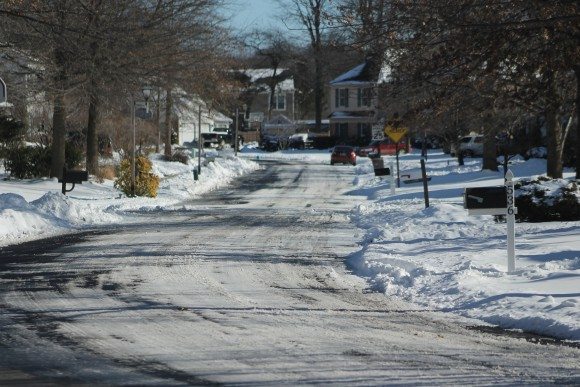 Snow on Gladstone Road in Middletown on Wednesday. Credit: Tom Sofield/LevittownNow.com