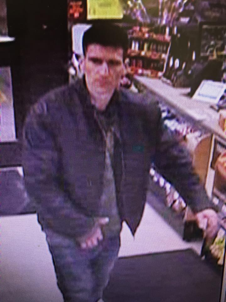 Police Look For Man Who Allegedly Pulled Gun At 7-Eleven