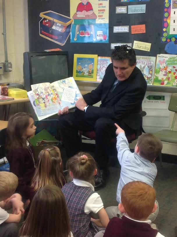 Congressman Reads To Students In Levittown