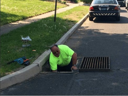 Tullytown Public Works Saves Ducklings