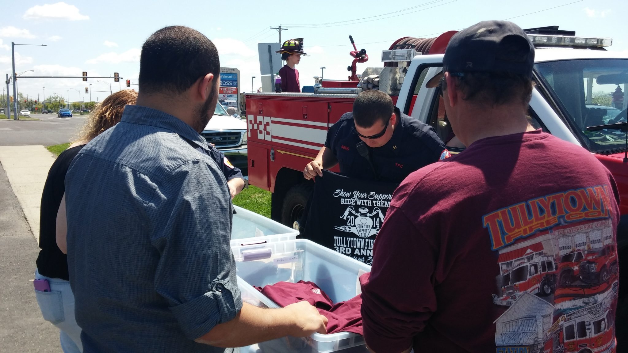 Pizza Shop Helps Fire Company Raise Money