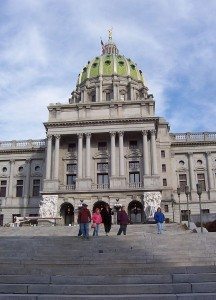 PAState_Capitol_Back_a_Bit