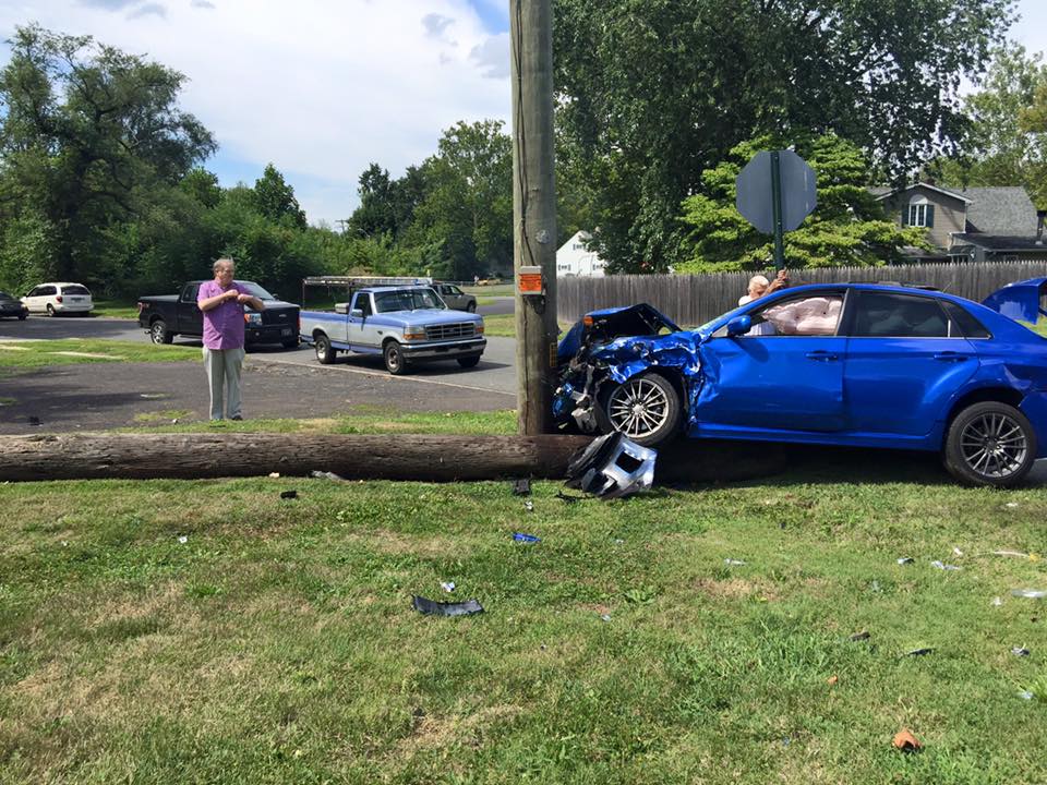 No Serious Injuries In Levittown Parkway Crash