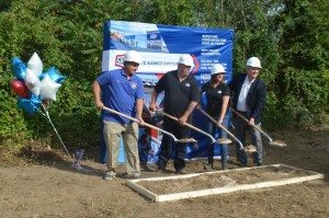 The Council President Craig Bowen, the shop owners, AAMCO's COO break ground last week. Credit: AAMCO 