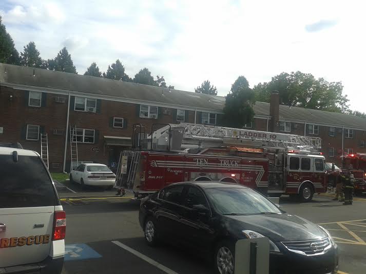 Firefighters Quickly Put Down Apartment Fire