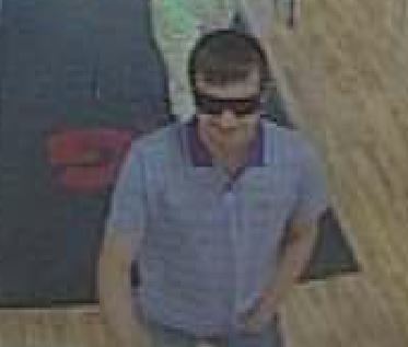 Police Seek Identity Of Man That Used Cloned Credit Card At Middletown Stores