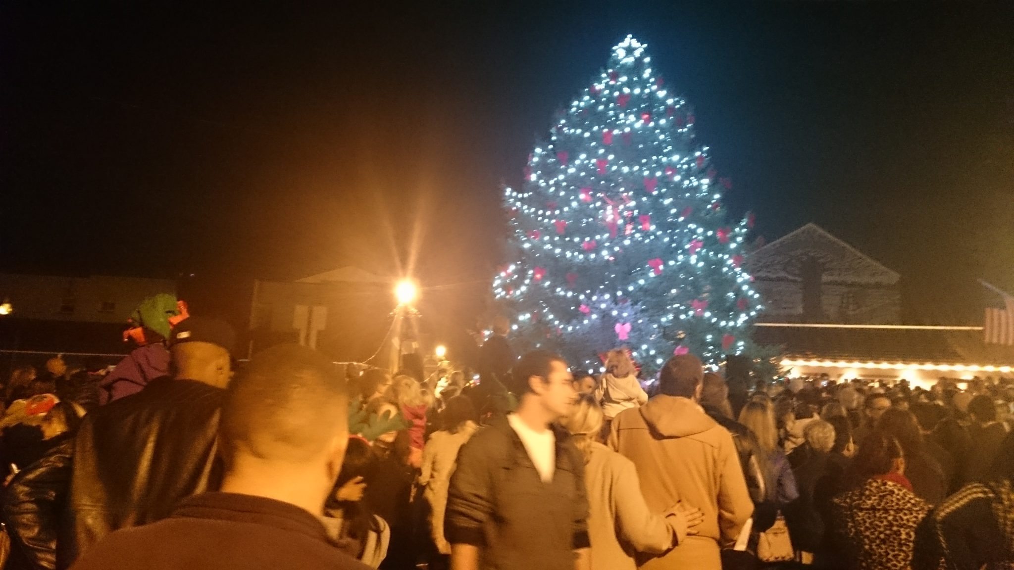 Annual Bristol Borough Tree Lighting A Huge Success