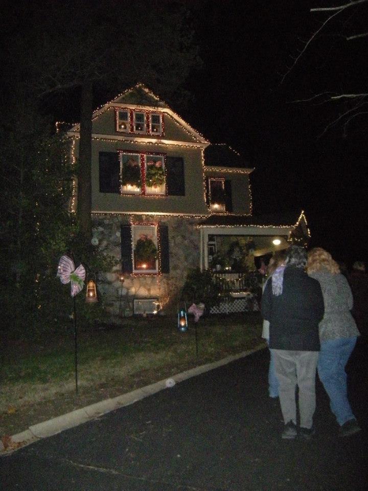 Langhorne Holiday House Tour & Tea Set For Thursday