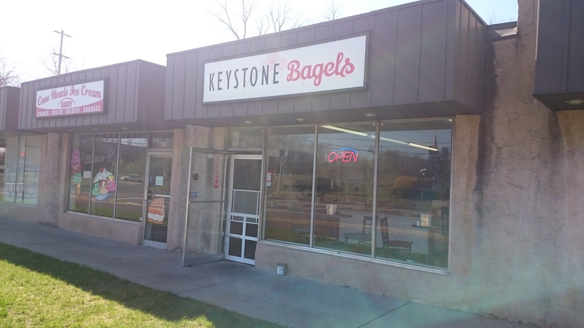 Couple Moves From England To Run Levittown Bagel Shop