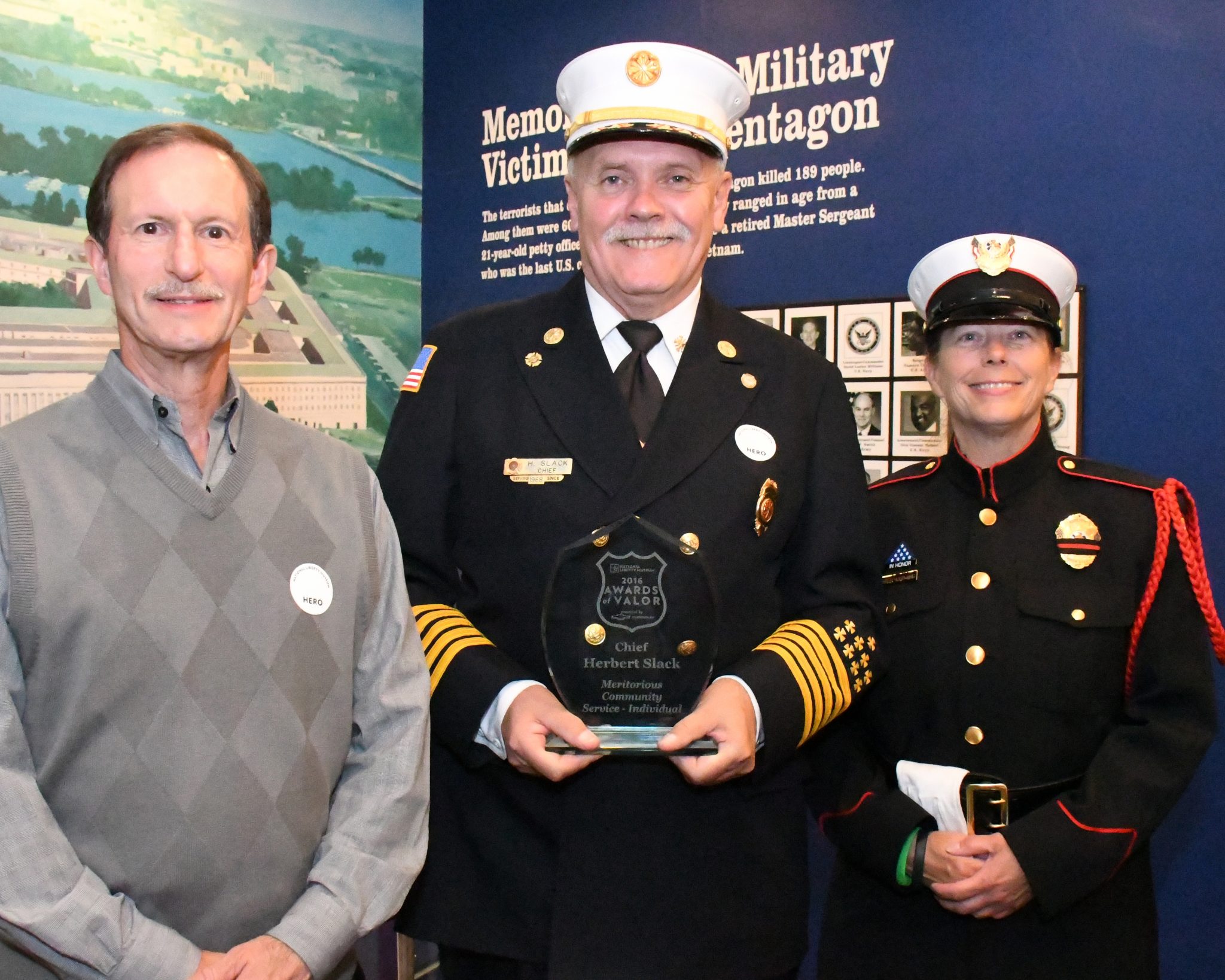 Fire Chief Receives Valor Award