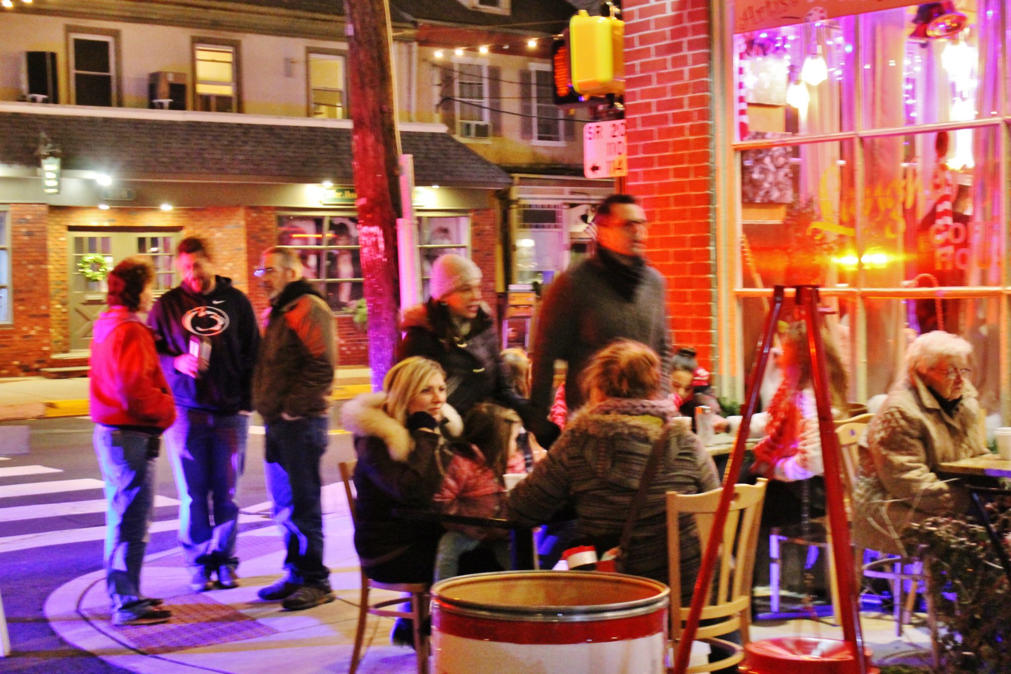 Big Crowd For Small Town Christmas Celebration