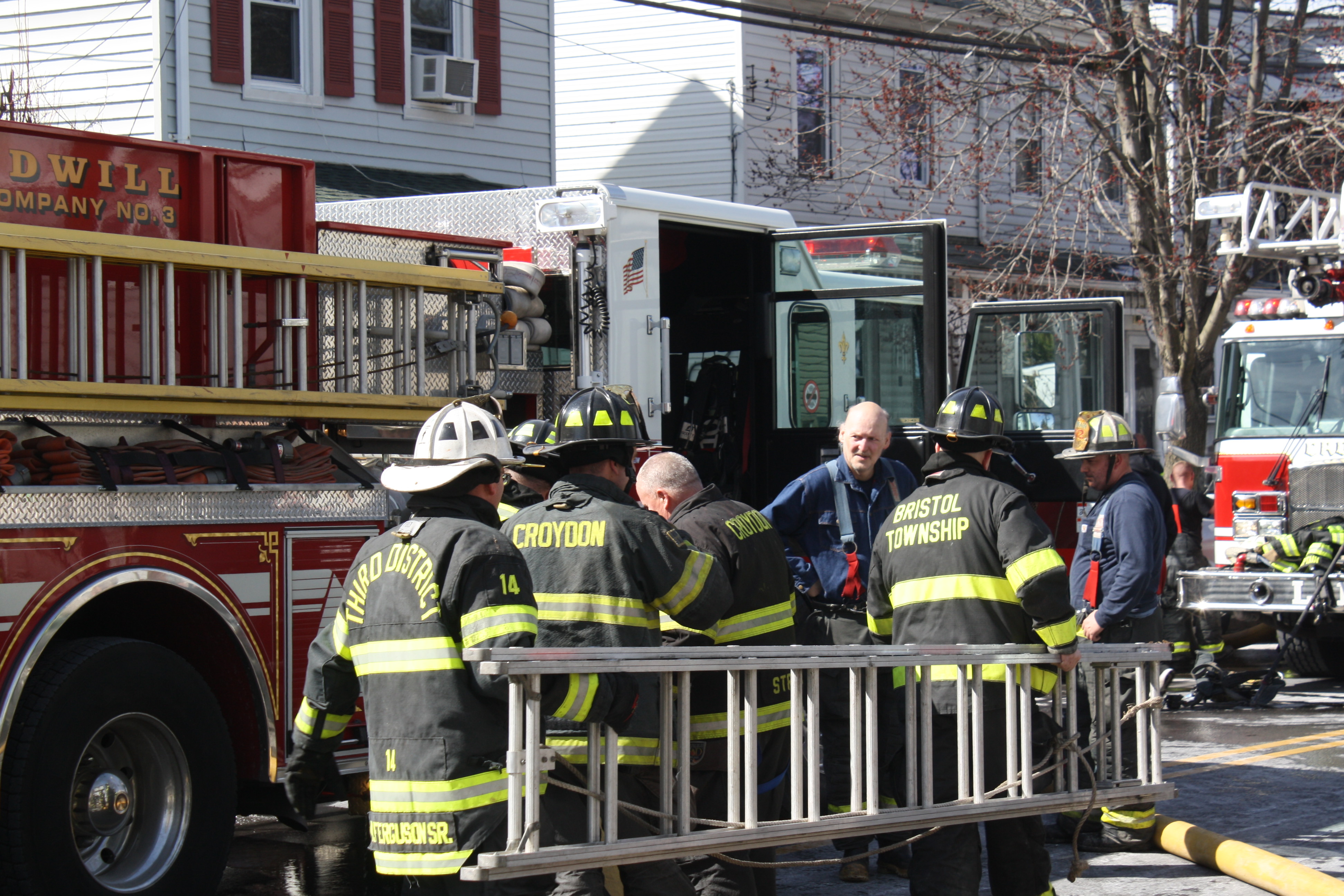 One Hurt In Bristol Borough Fire