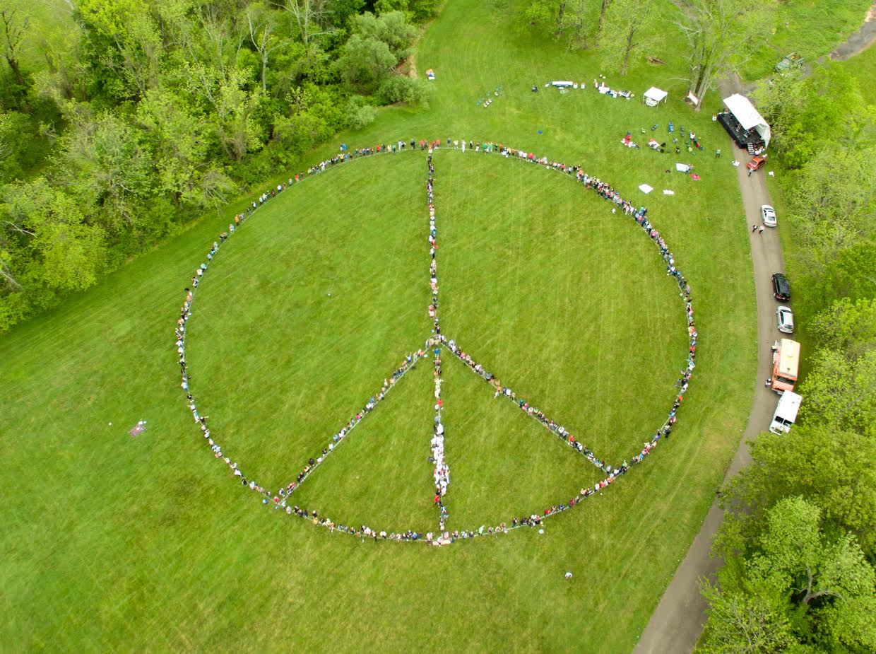 5,000 Expected To Help Form Giant Peace Sign