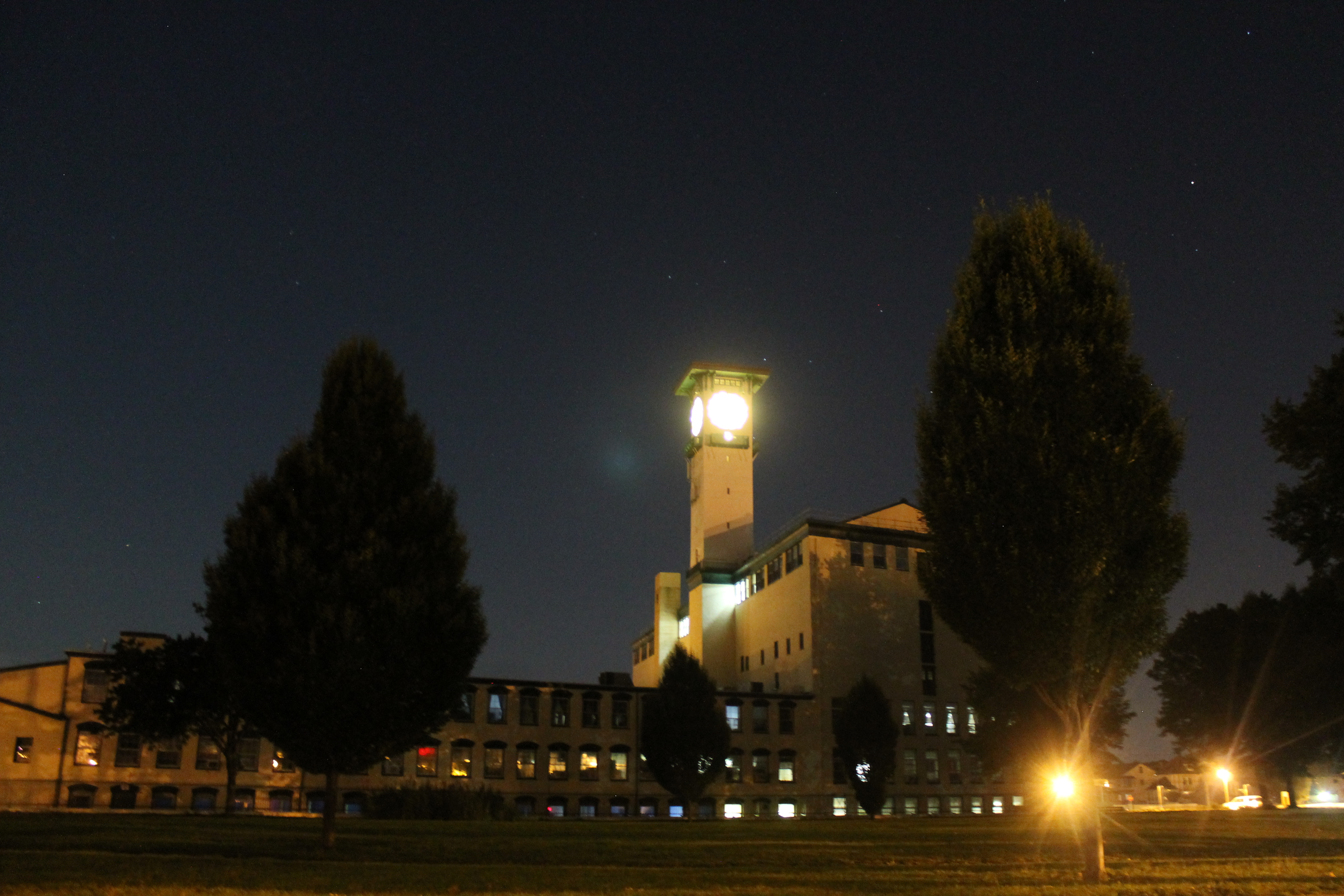 PHOTOS: Bristol Borough After The Sun Goes Down