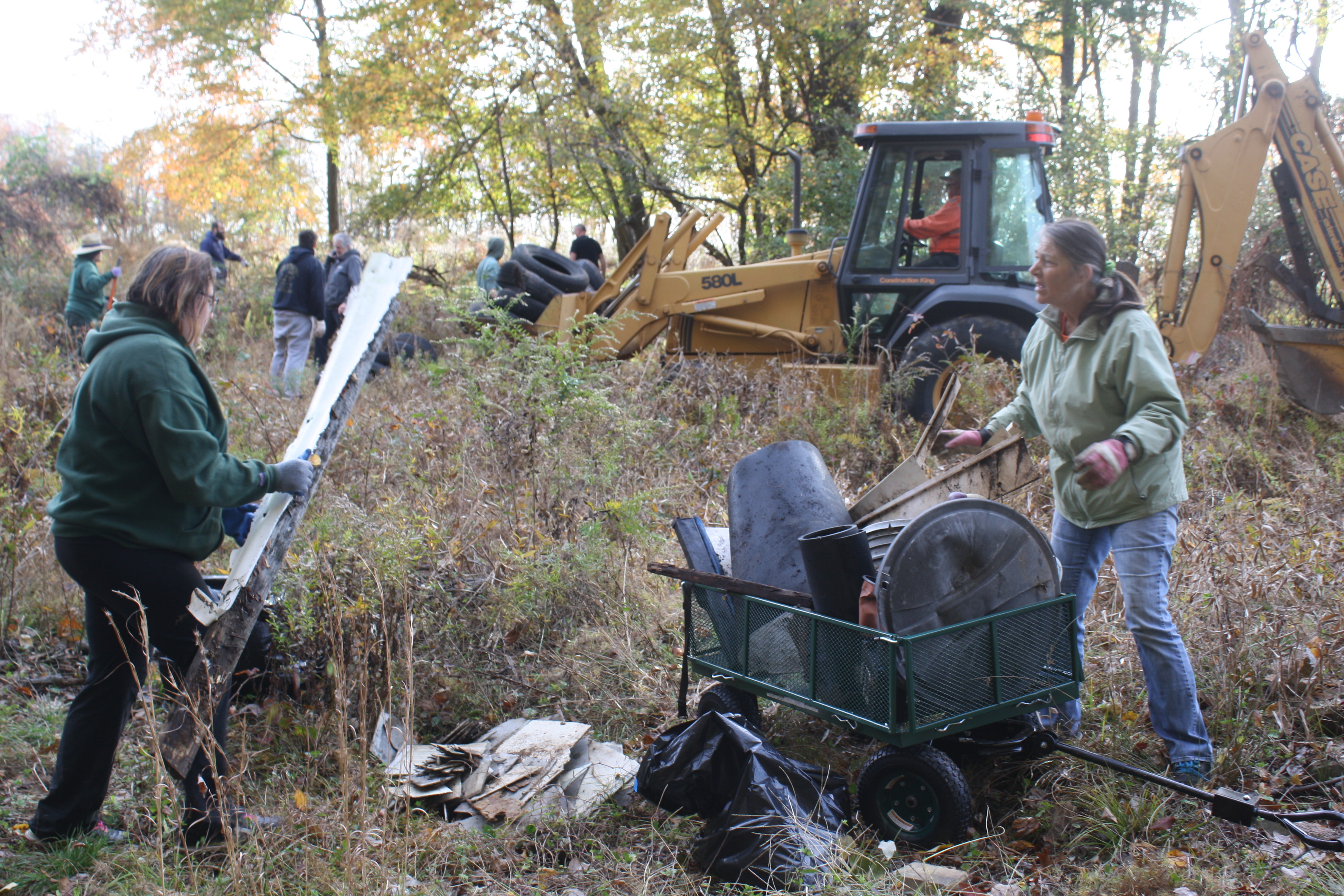 Croydon Woods Cleanup Draws Volunteers to Clean Woods