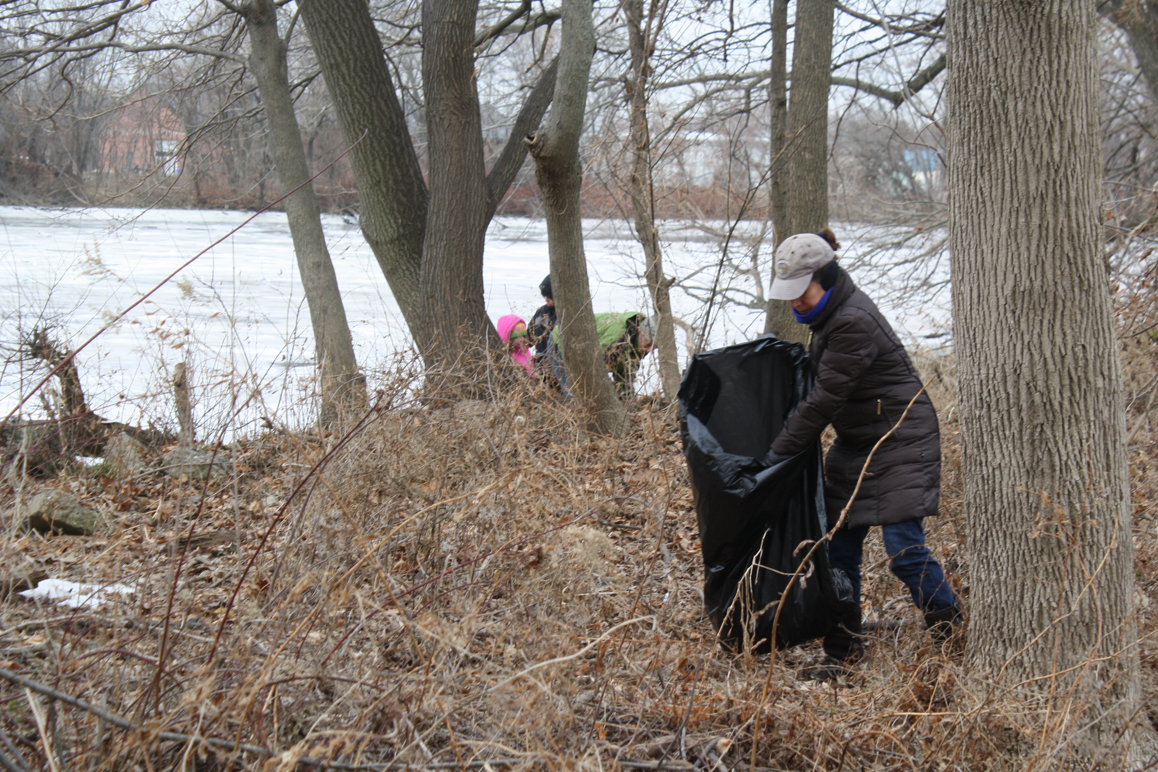 Volunteers Brave Cold For Martin Luther King Jr. Day Cleanup At Bristol Marsh