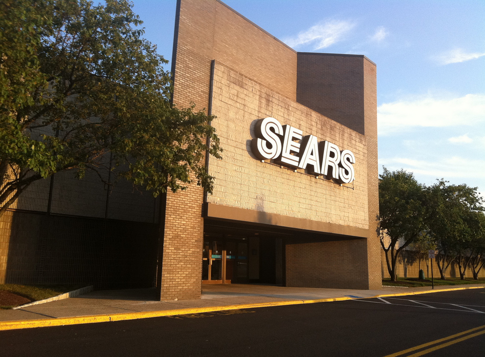 More Details On Proposed Plan To Bring School To Mall Revealed