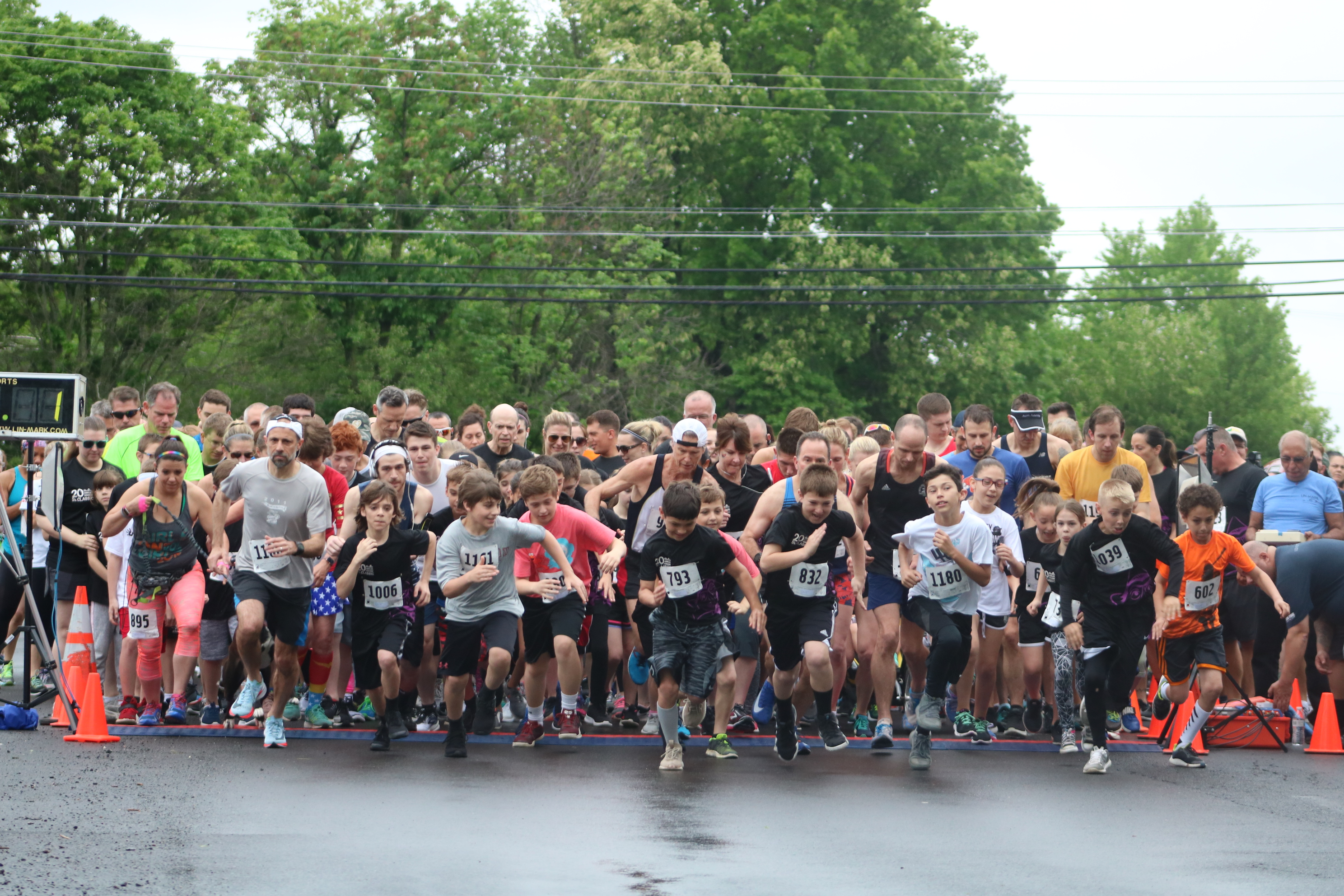 Running In Sesame Place Classic Will Get Free, One-Day Admission Ticket Offer Good For Entire Summer