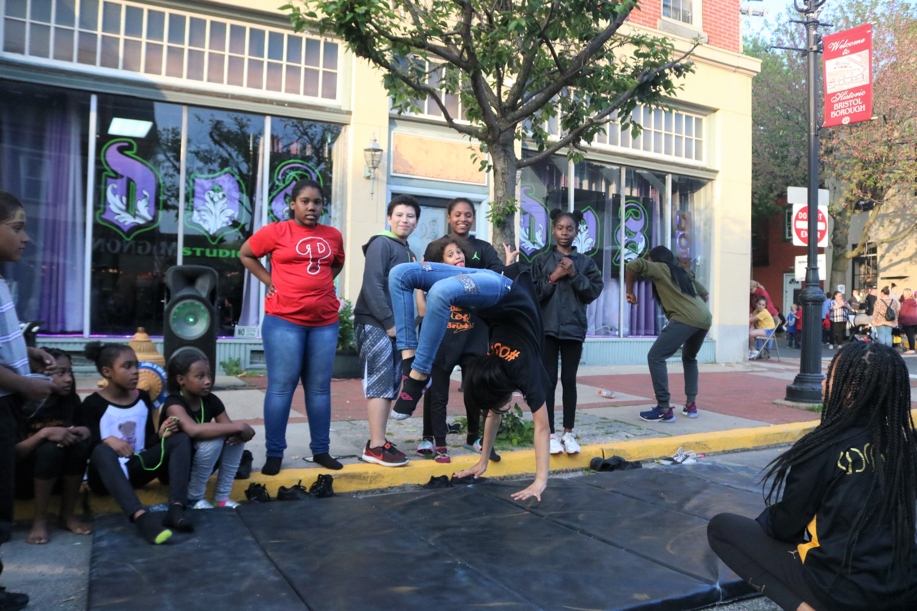 Mardi Gras-Themed First Friday Scheduled