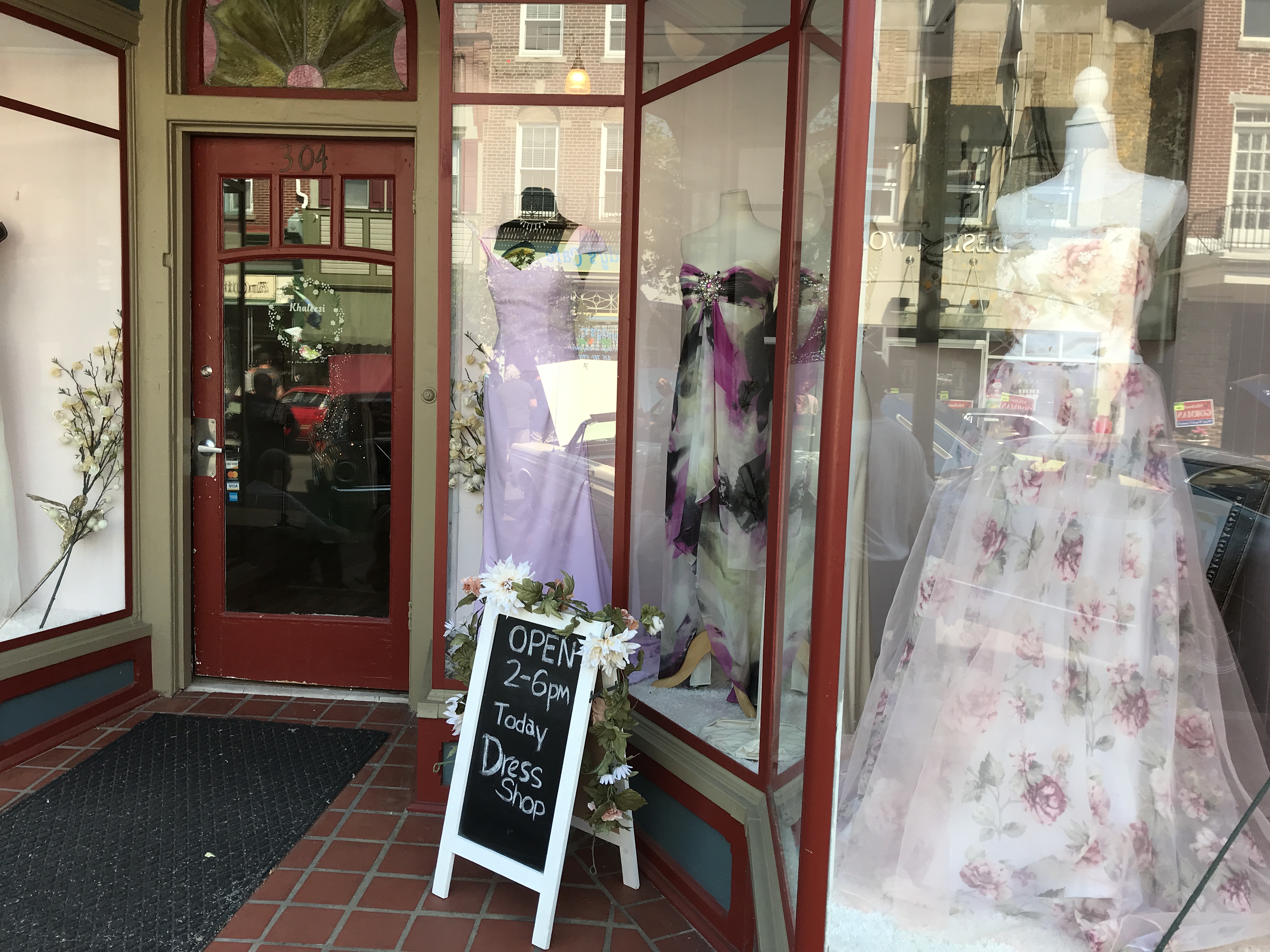 New Dress Boutique Brings Flavor Of City To Mill Street