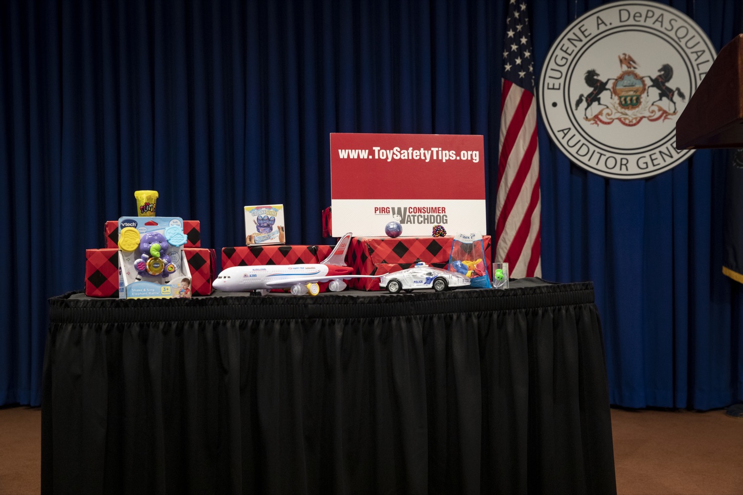 PA Advocates, Official Warn Of Dangers From Certain Toys Ahead Of Holiday Season