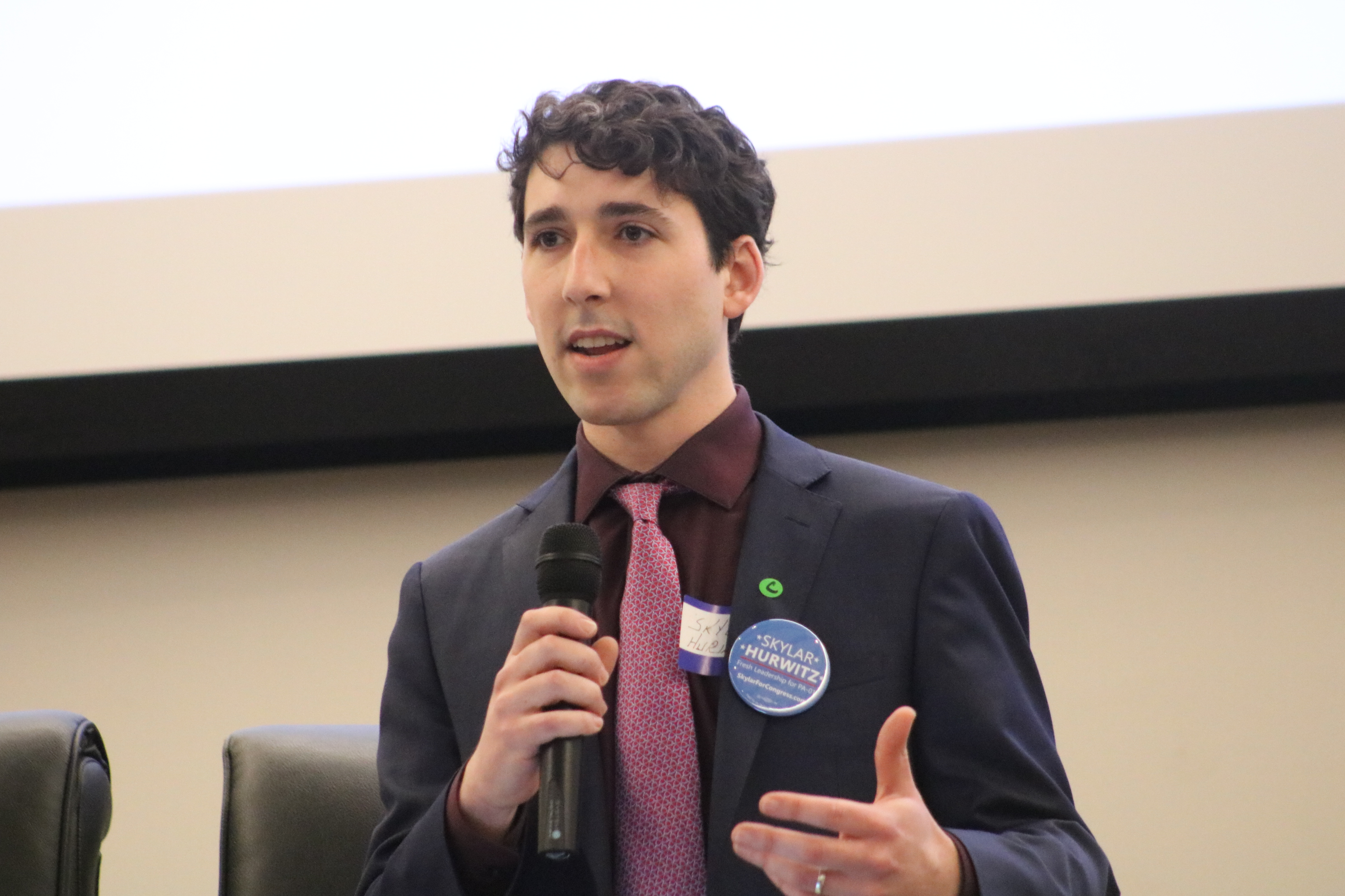 Skylar Hurwitz Promotes Progressive Message In Democratic Primary