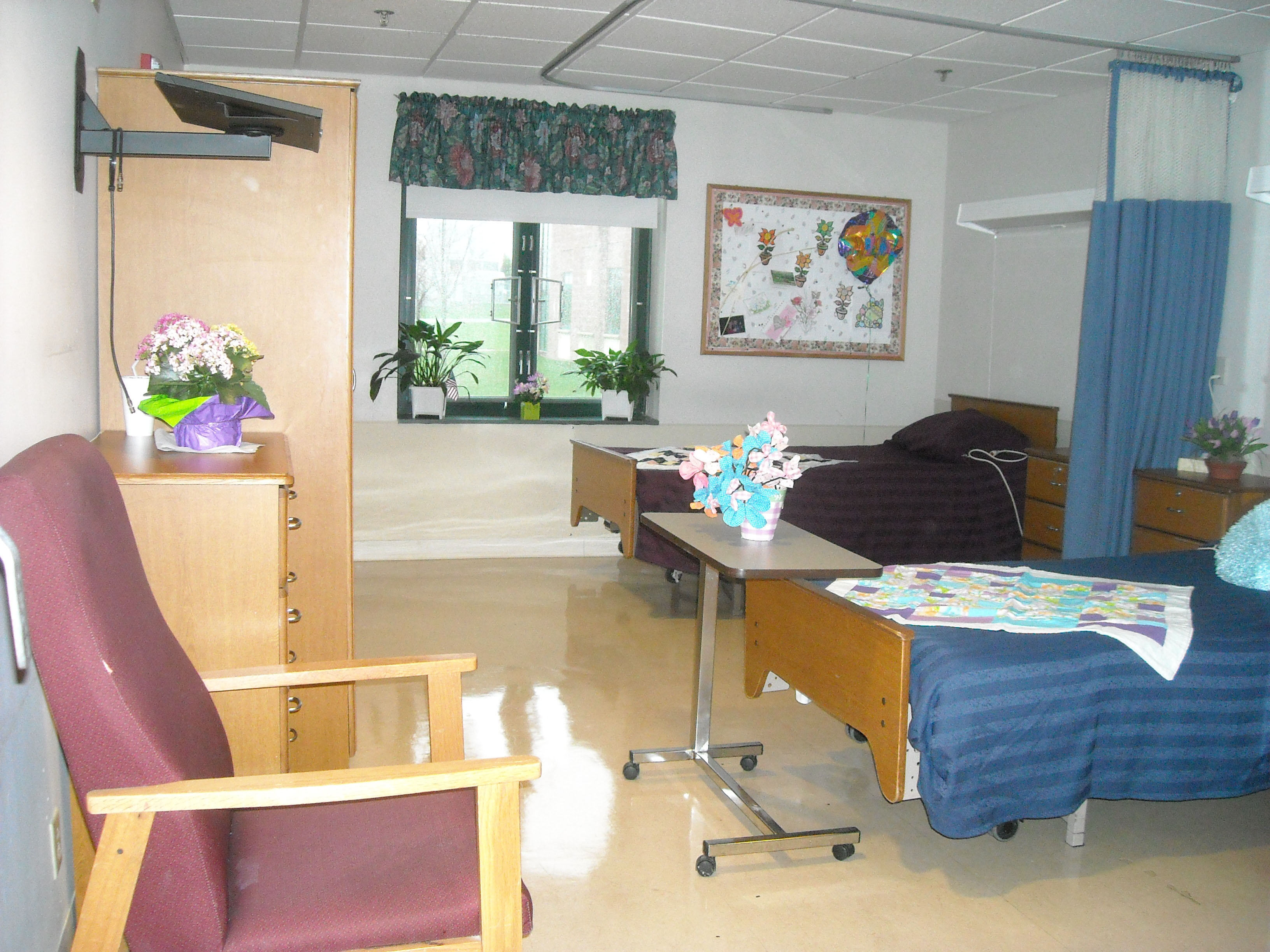 Bucks County Nursing Home Will Require Staff To Get COVID-19 Vaccine