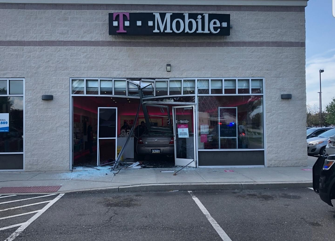 Car Plows Into Cell Phone Store