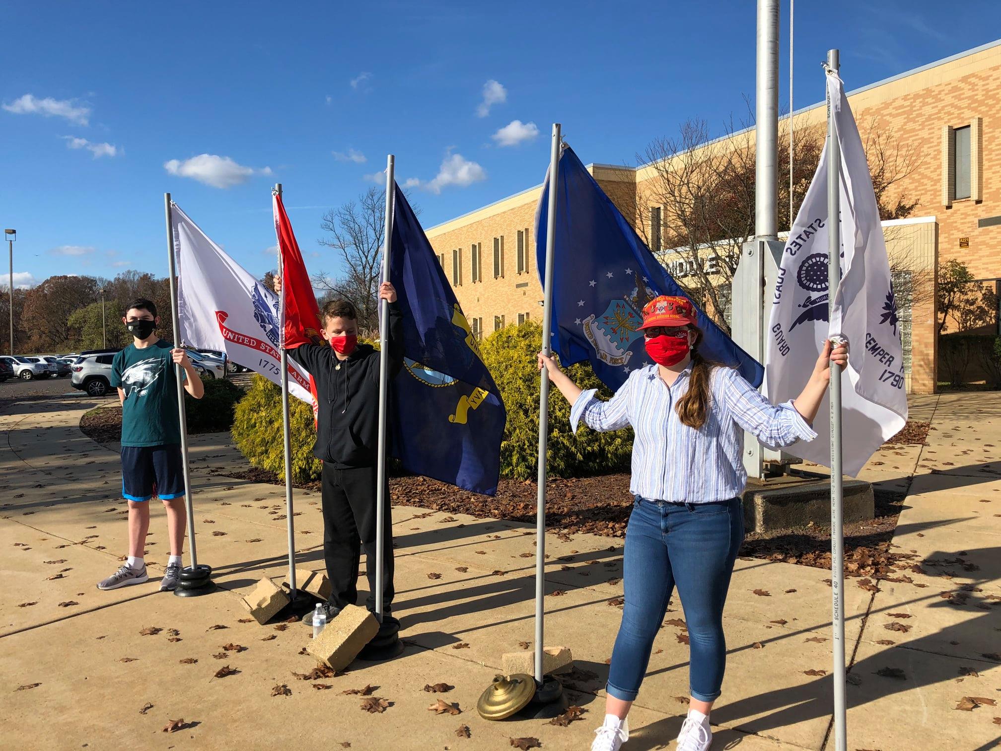 Middle Schoolers Recognize Veterans For 20th Year