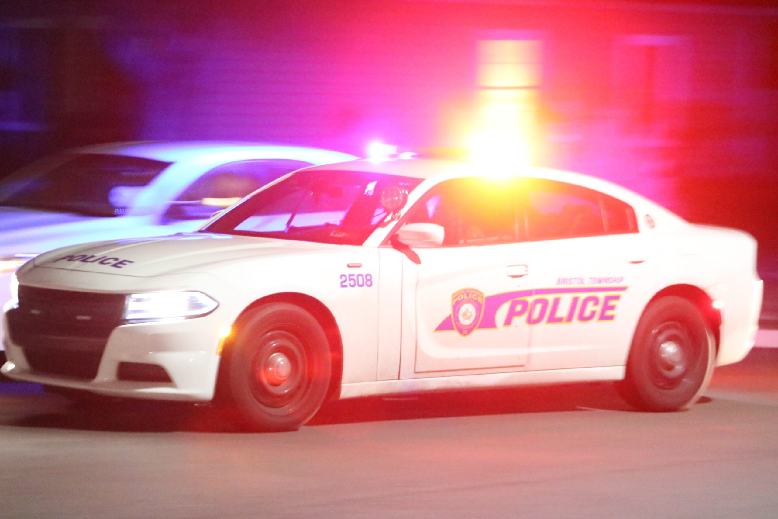 Cops Probe Levittown Robbery & Shooting