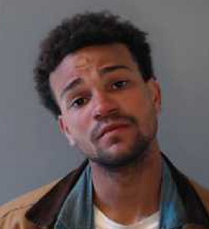 Cops: Man Took Woman’s Phone At Wawa