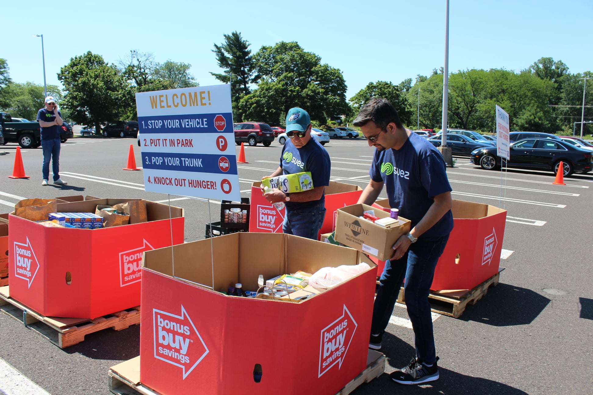 Bucks Knocks Out Hunger, Beats Fundraising Goal