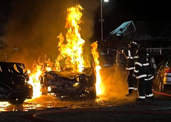 Fire At Tow Lot Put Down