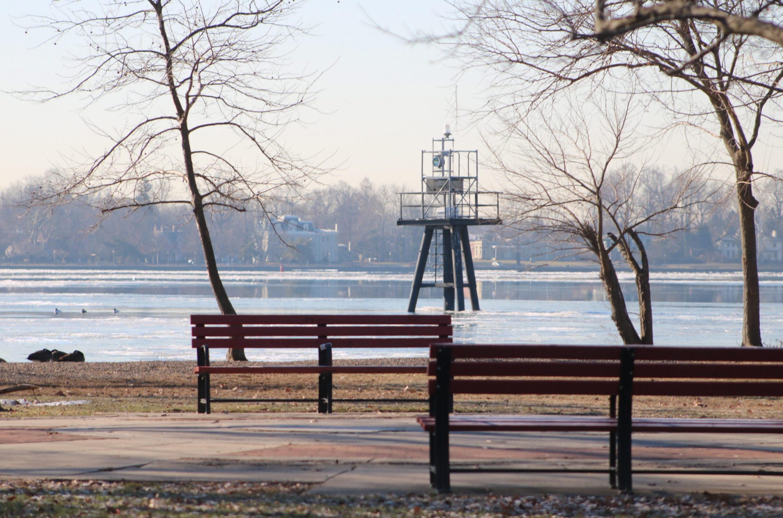 PHOTOS: River Begins To Freeze