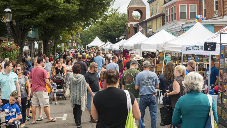 What’s Up This Weekend: 33+ Art Exhibits, Festivals, Markets & More