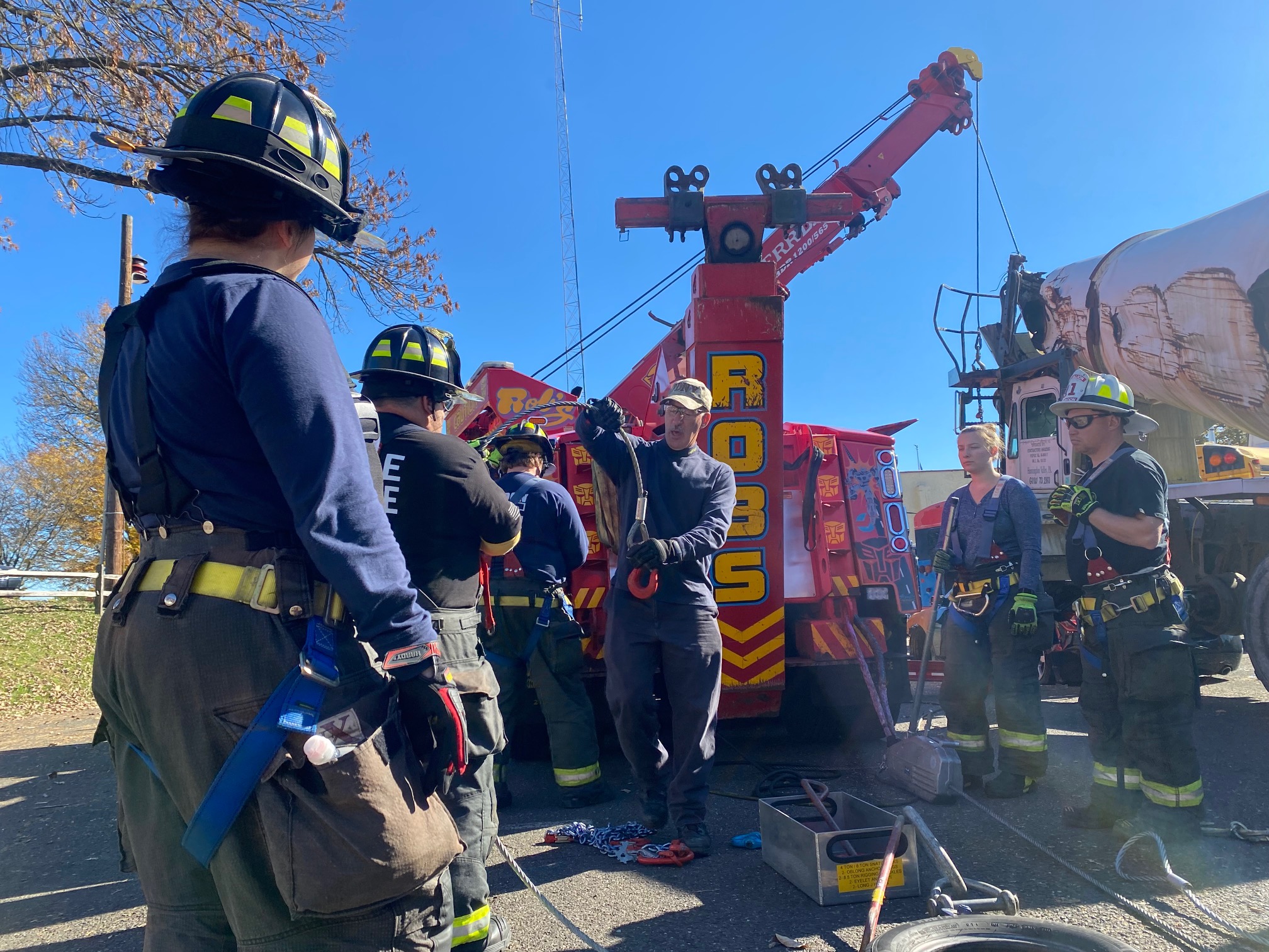 Local Emergency Responders Train For Large Vehicle Rescues