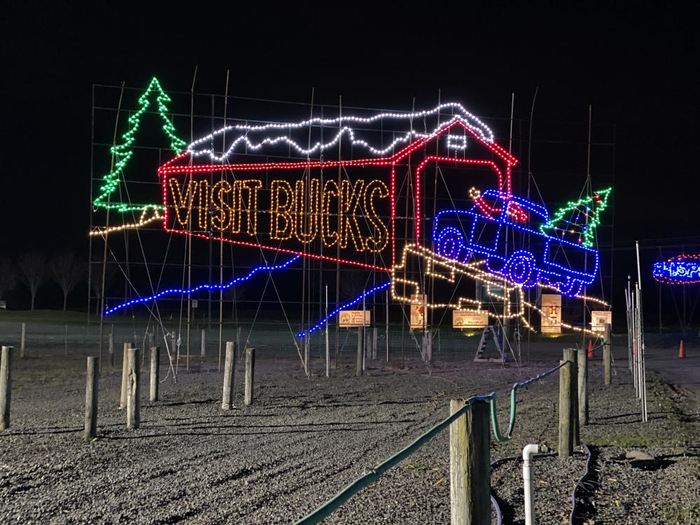 What’s Up This Weekend: 17+ Extended Holiday Events, Winter Festivals, Live Music & More