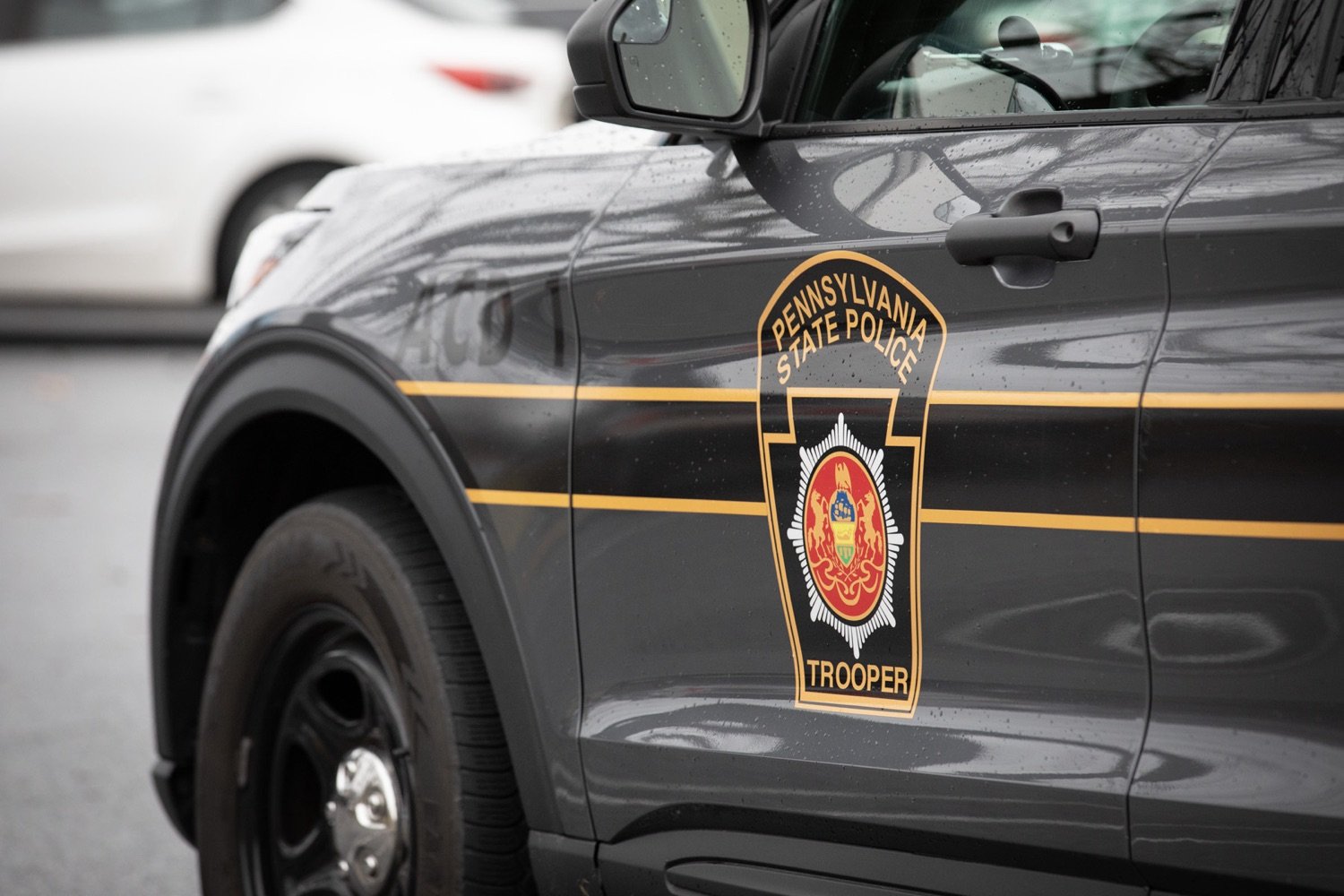 Car Flips, One Hurt In I-295 Crash