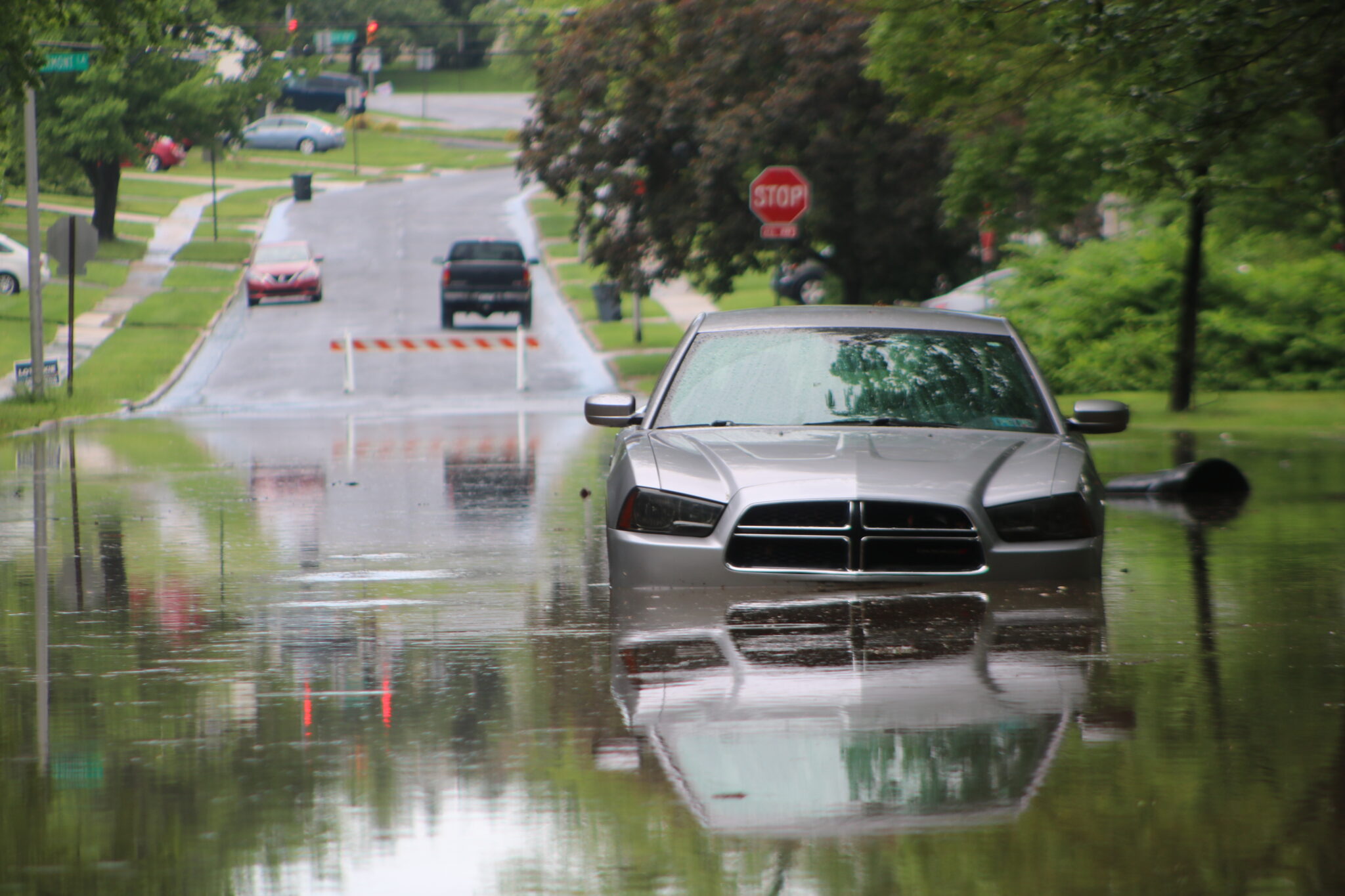 Flash Flooding Strands Cars, Catches Motorists Off Guard - LevittownNow.com