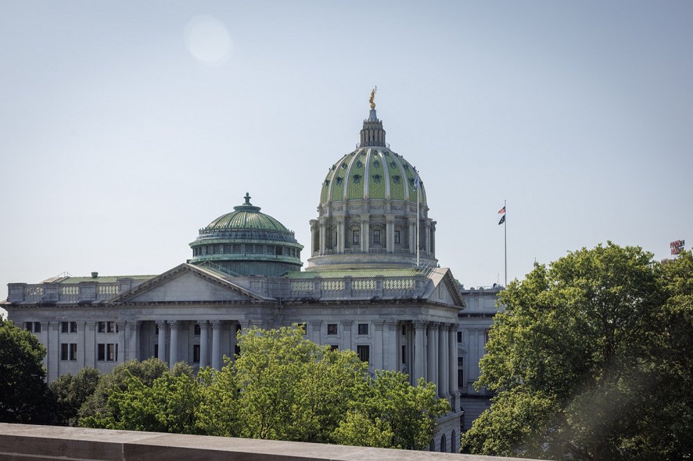 State House Advances Bills Limiting Student Cellphone Use & Flock-Like Cameras